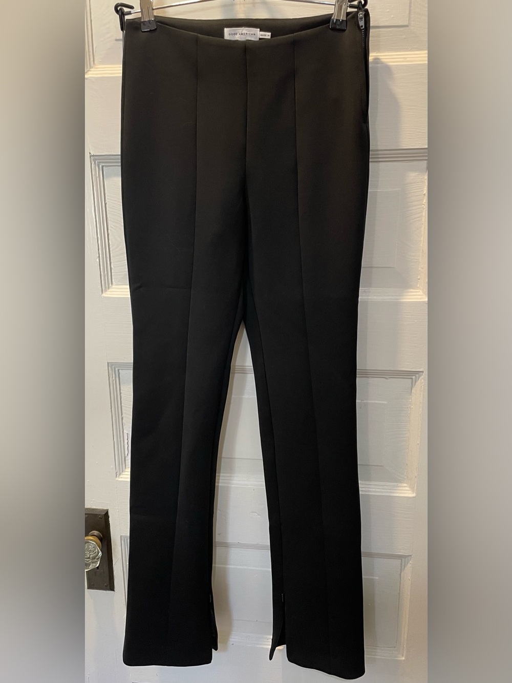 Good American Women’s Scuba Boss Straight Trouser Pants, Small, size 2/4